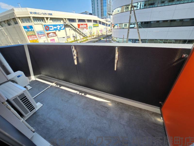 25/30 バルコニー