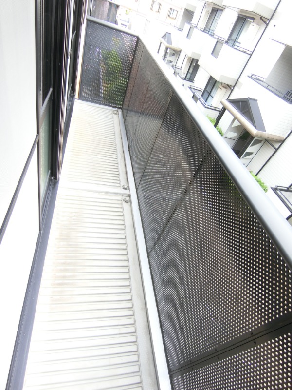 19/30 バルコニー