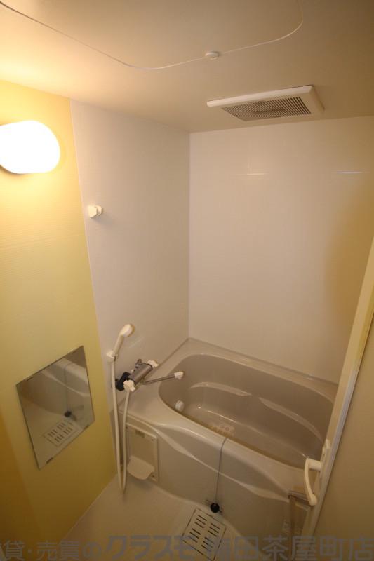 14/30 浴室