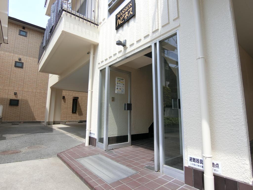 3/5 エントランス