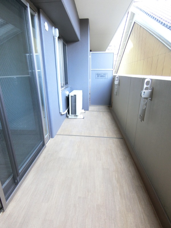 19/30 バルコニー