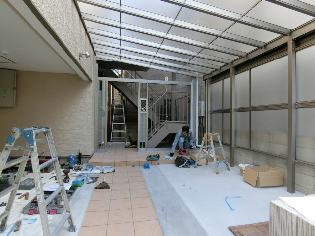 26/30 エントランス