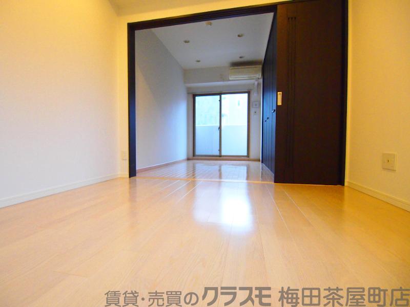 14/30 室内