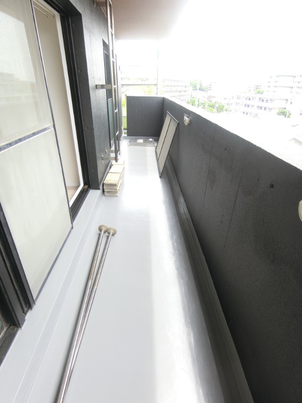 19/30 バルコニー