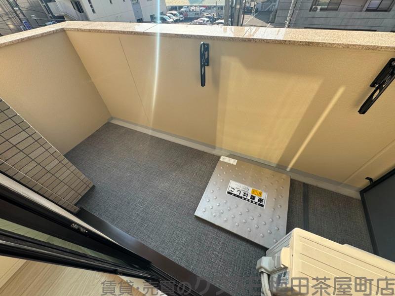 21/30 バルコニー