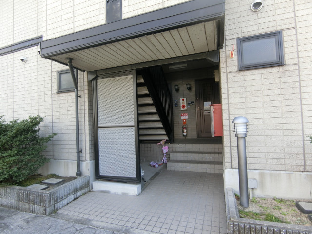 3/7 エントランス