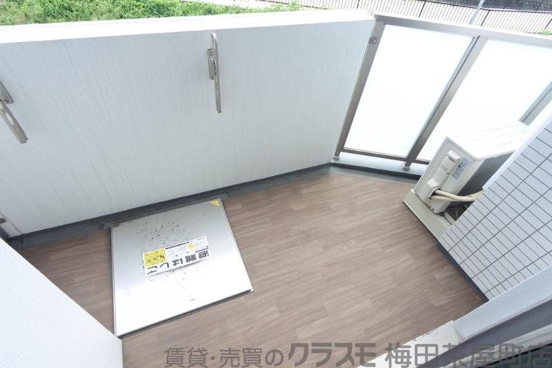 25/30 バルコニー