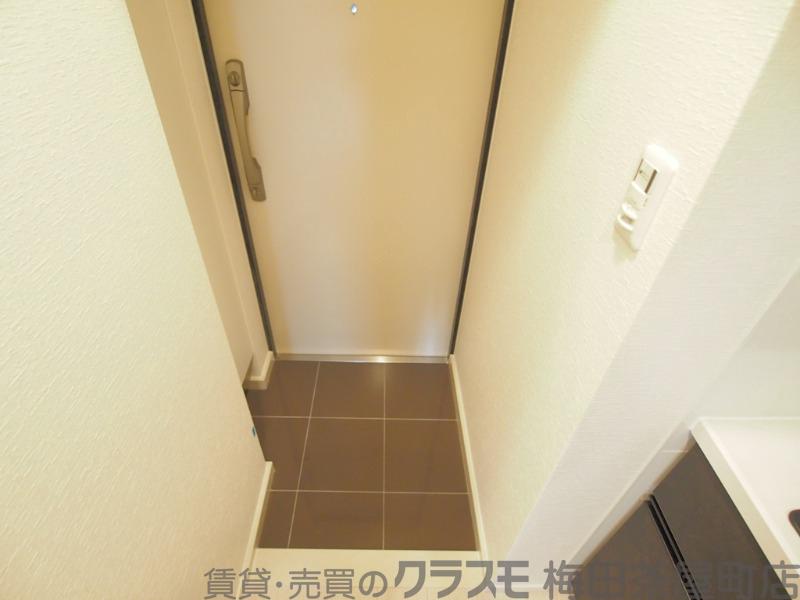 18/30 玄関