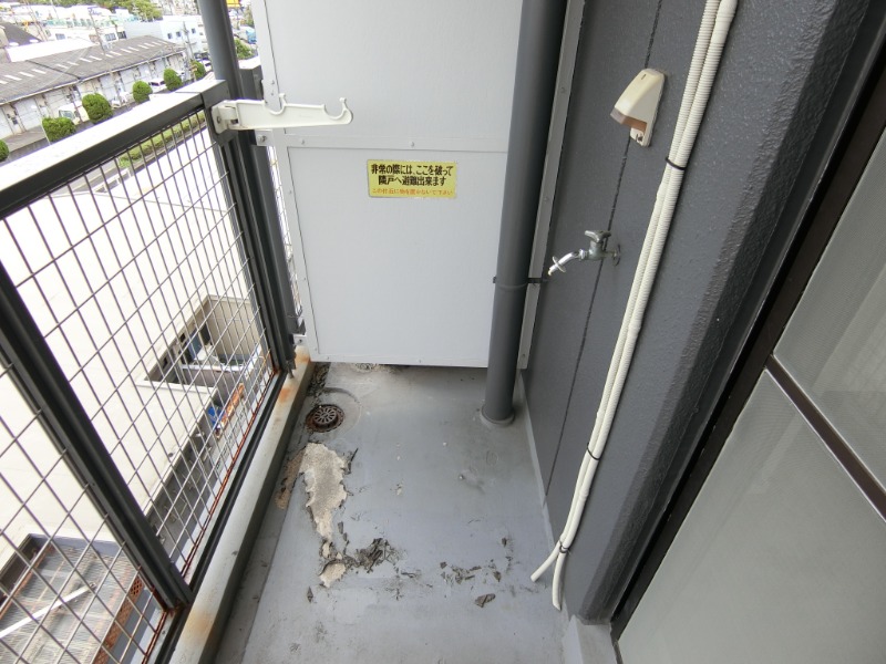 23/30 バルコニー