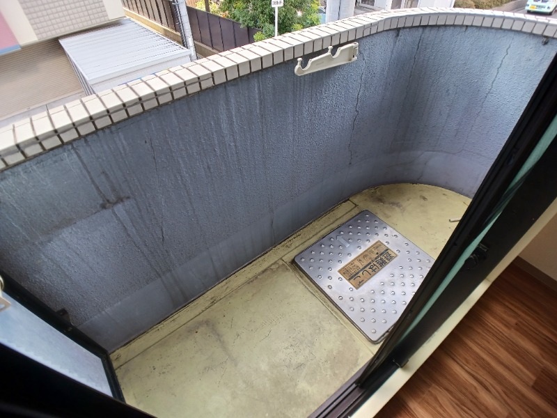 19/30 バルコニー