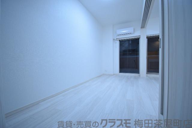 14/30 室内