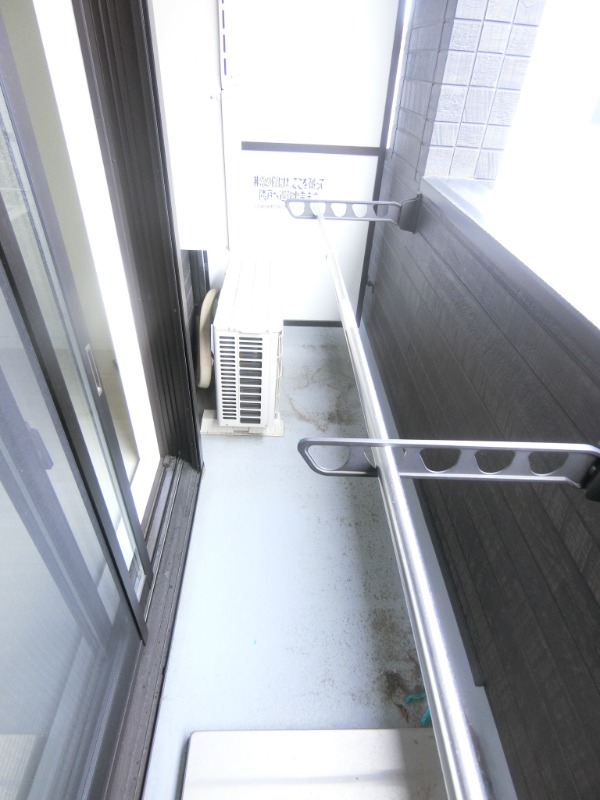 19/30 バルコニー