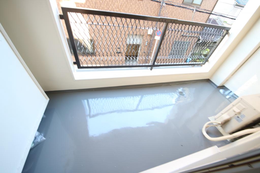 18/30 バルコニー