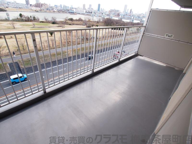 26/30 バルコニー