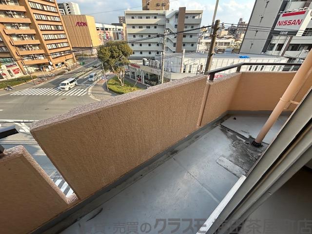 21/30 バルコニー