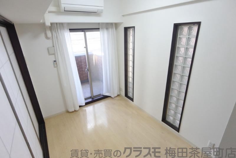 14/30 室内