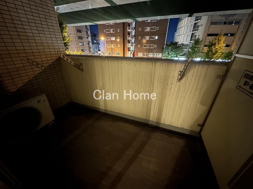 18/30 バルコニー