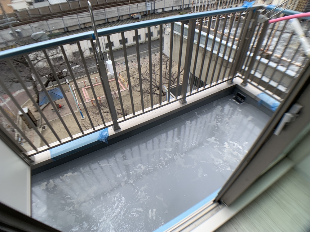 25/30 バルコニー