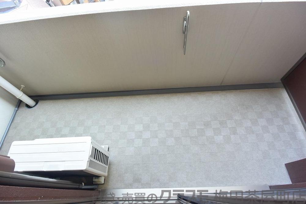 21/30 バルコニー