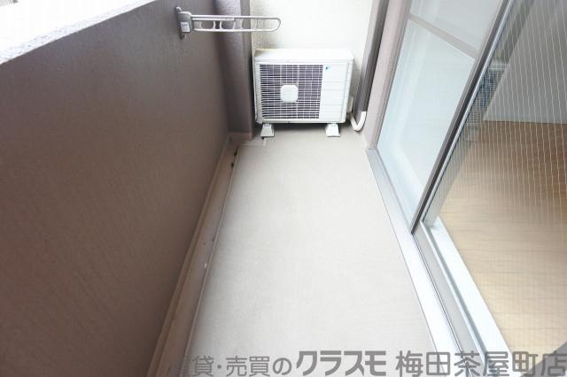 23/30 バルコニー