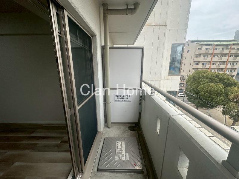 17/28 バルコニー