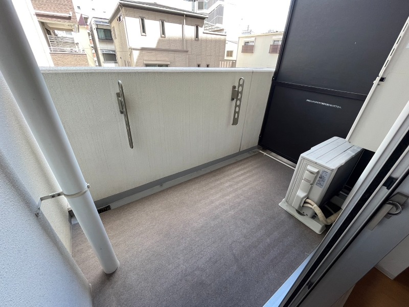 19/30 バルコニー