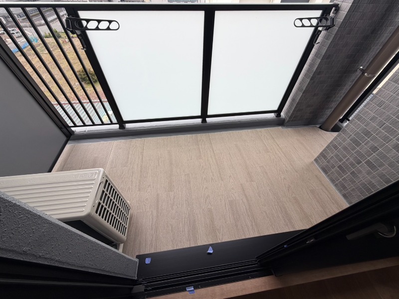 16/27 バルコニー