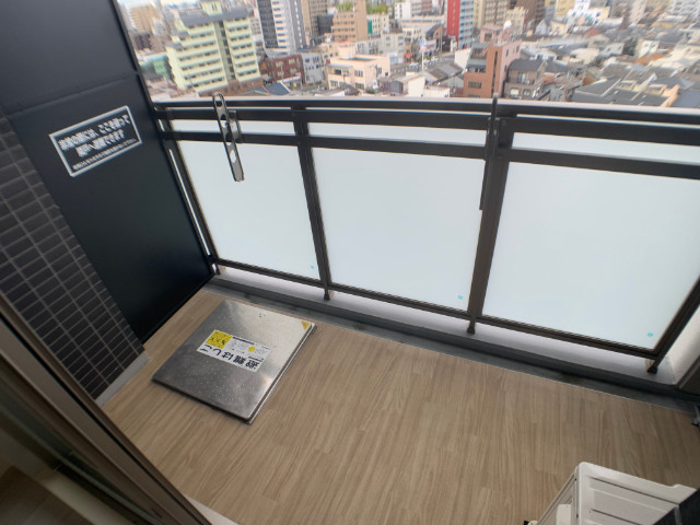17/30 バルコニー