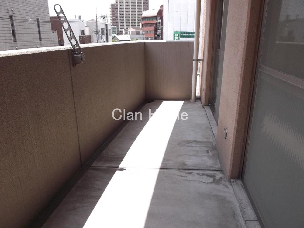 22/30 バルコニー