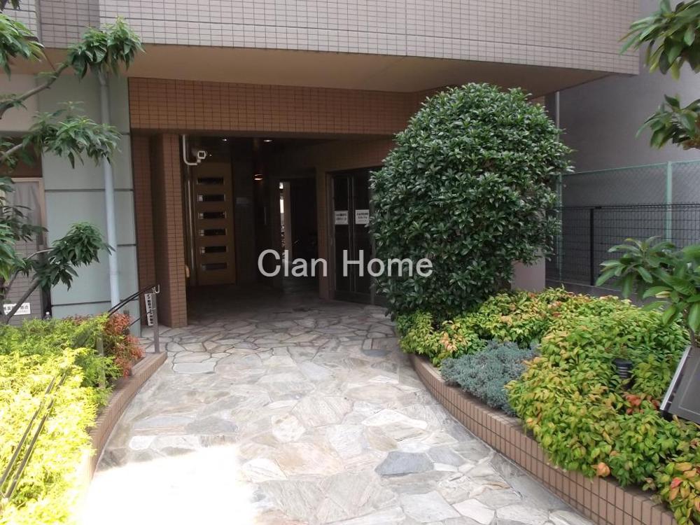 29/30 エントランス