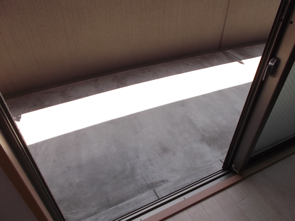 23/30 バルコニー