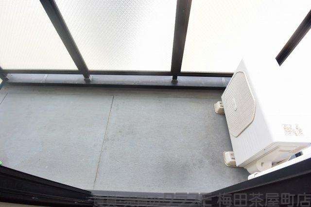 21/30 バルコニー