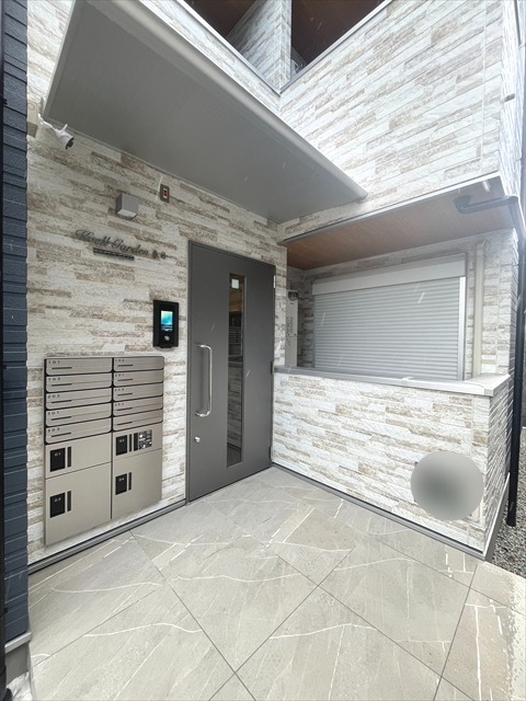 3/7 エントランス