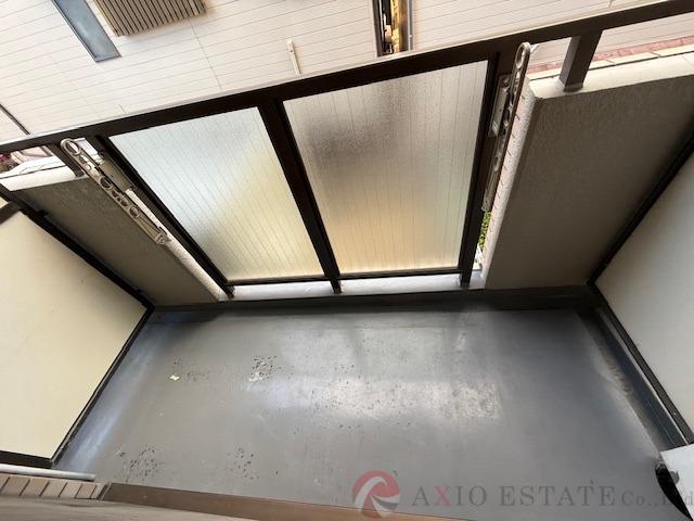 21/30 バルコニー