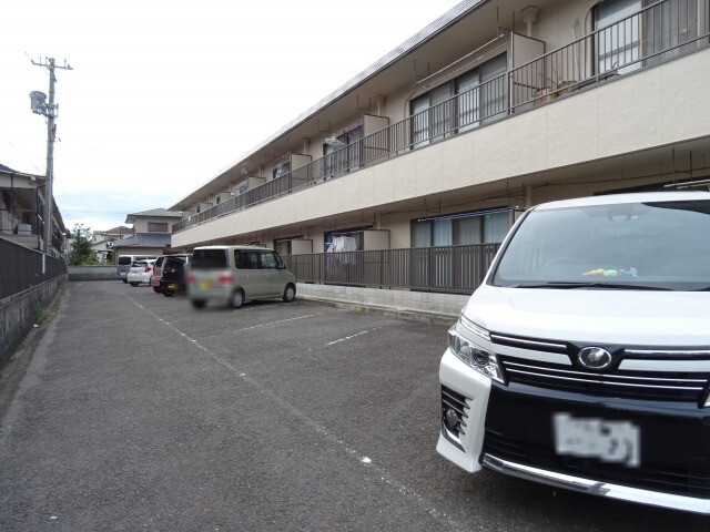 3/4 駐車場