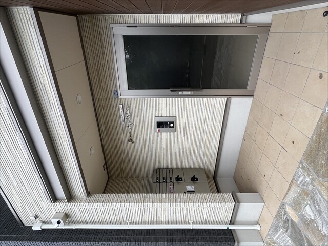 21/29 エントランス