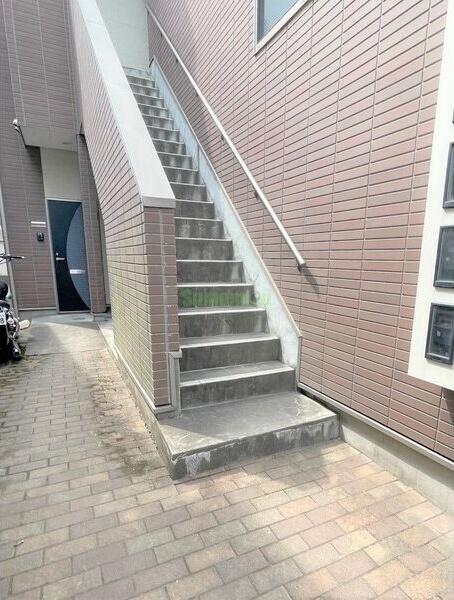 2/7 エントランス