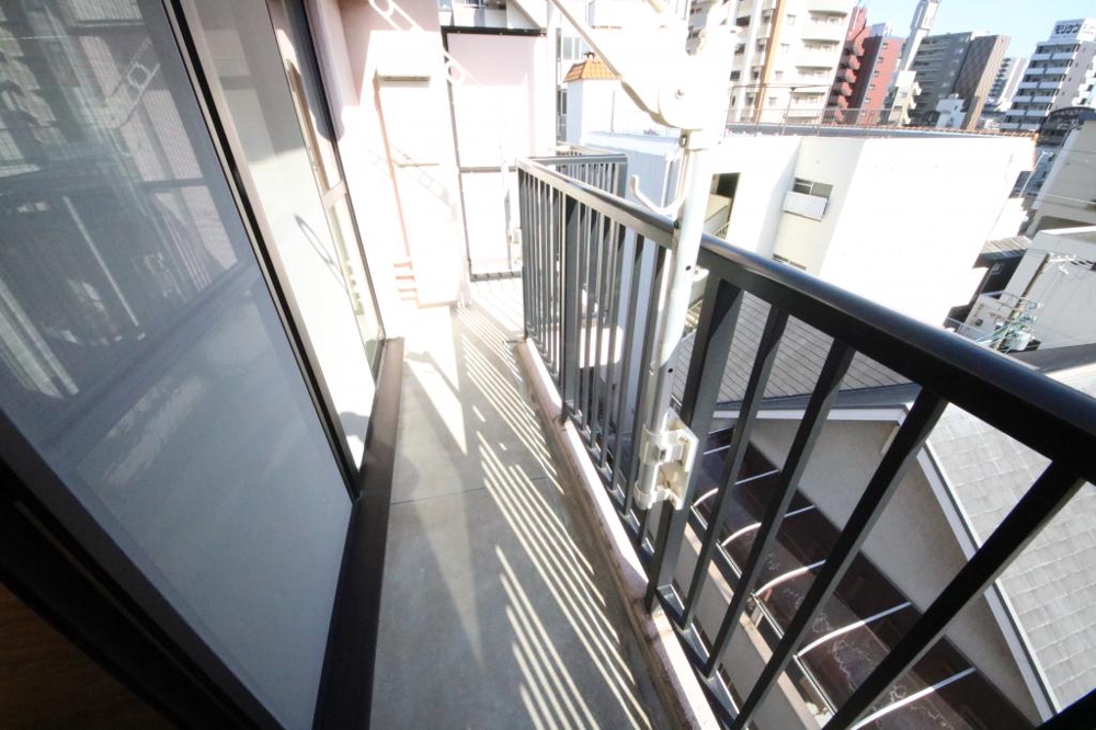 18/30 バルコニー