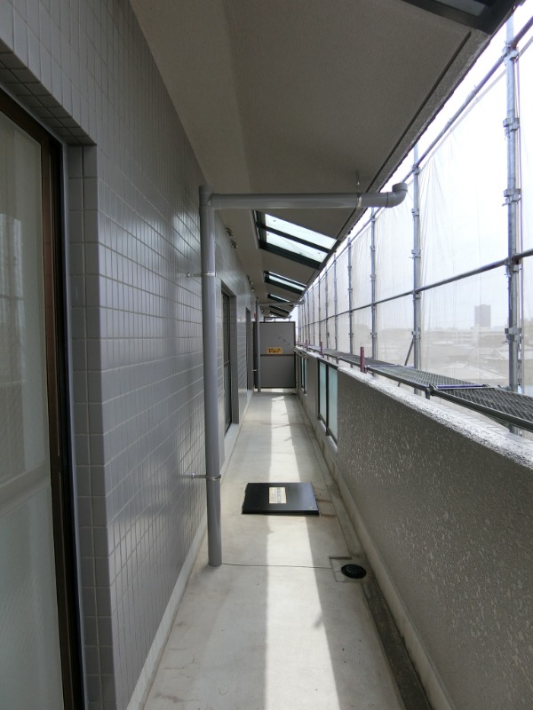 23/30 バルコニー