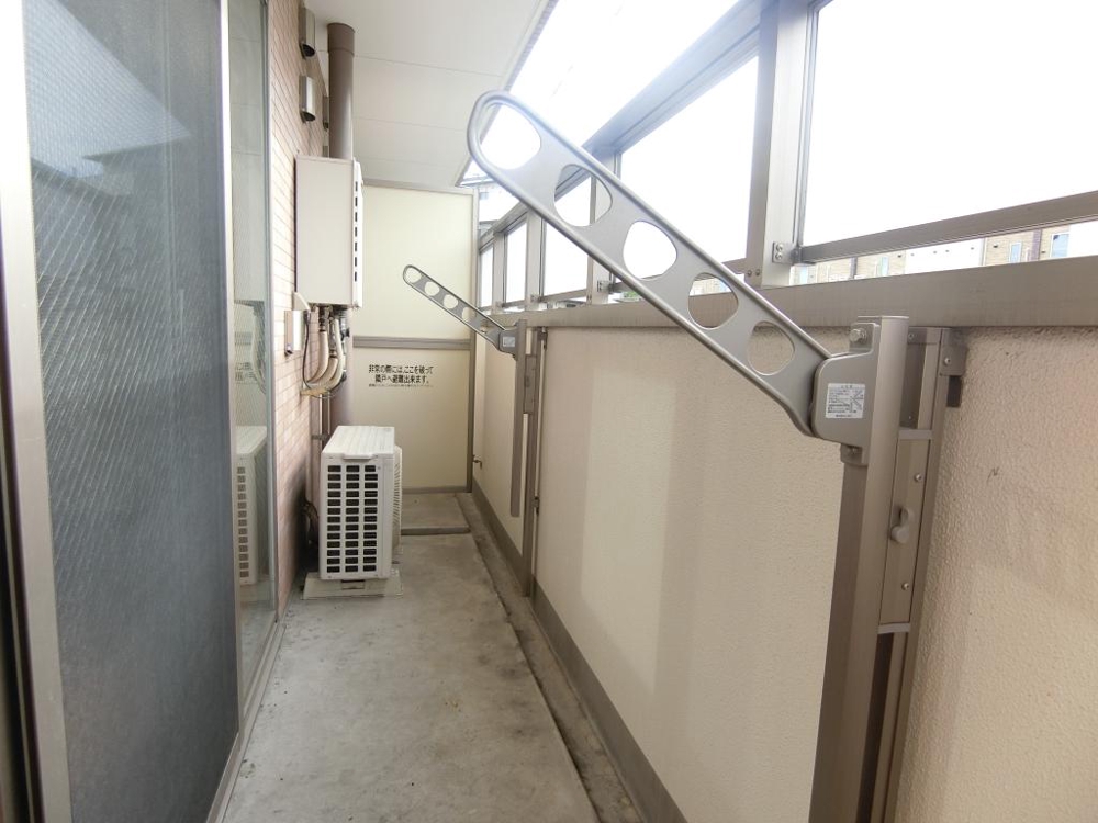 23/30 バルコニー