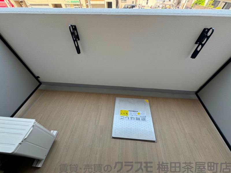 21/30 バルコニー