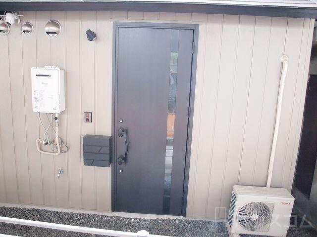 3/8 エントランス