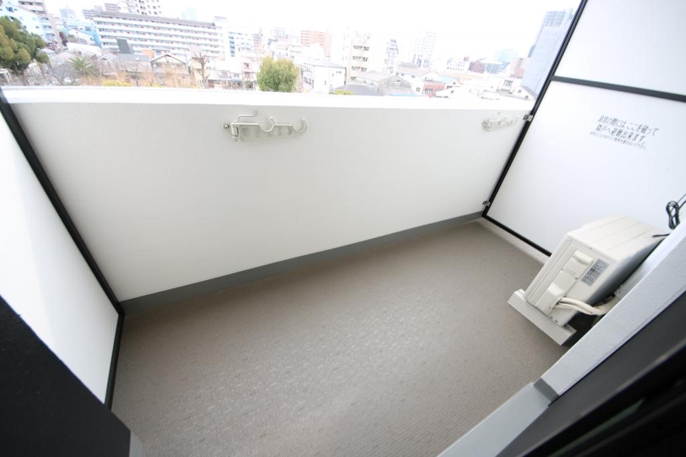 17/30 バルコニー