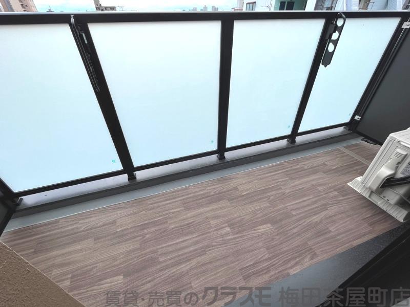 21/30 バルコニー