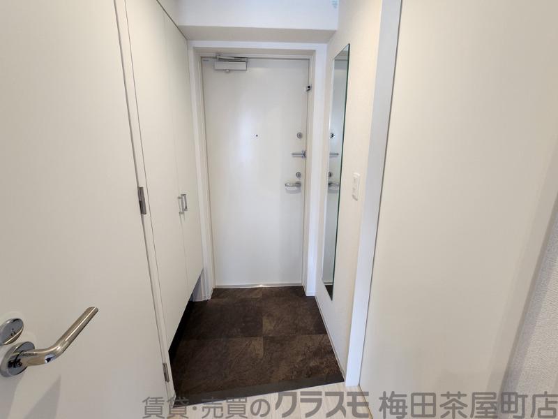 14/30 玄関