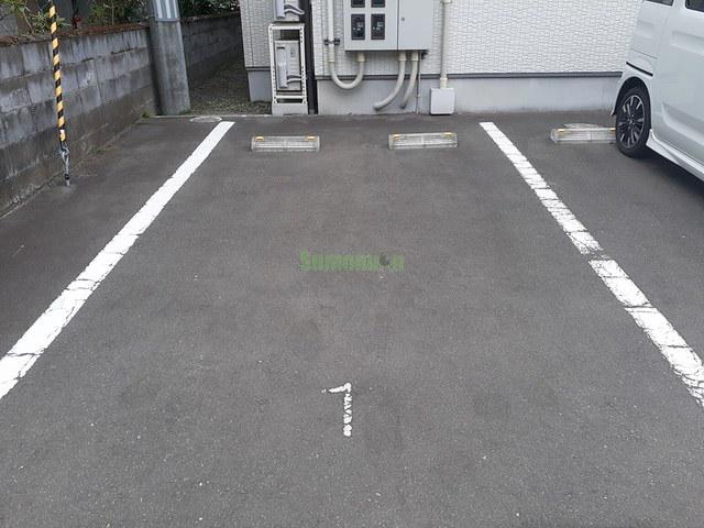 17/24 駐車場