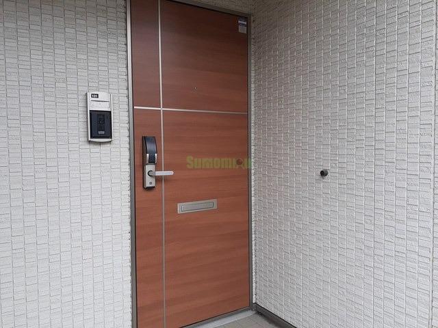 16/24 エントランス