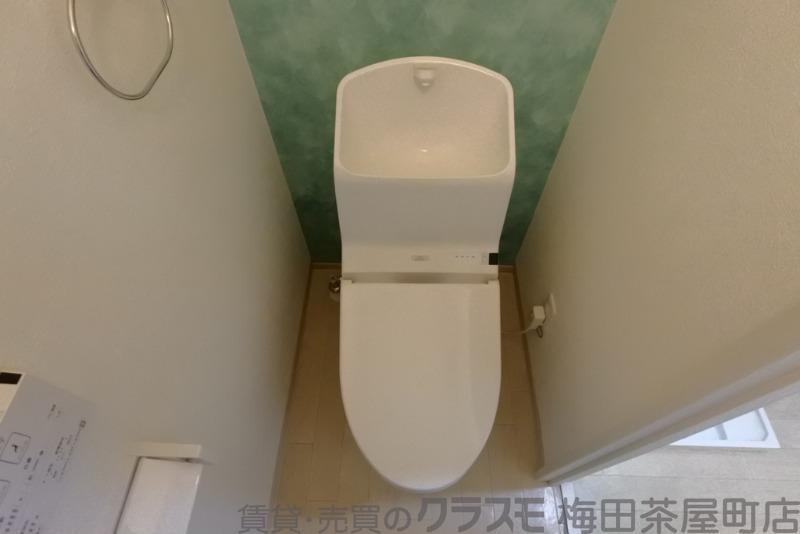 20/30 トイレ