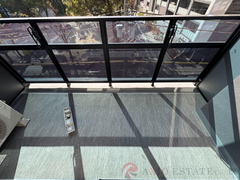 21/30 バルコニー