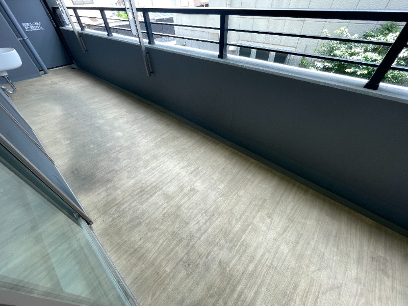 18/30 バルコニー